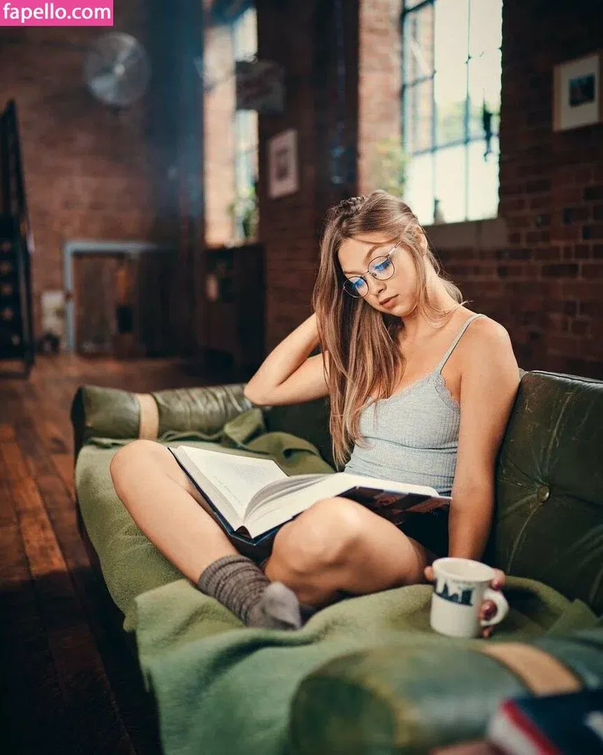 Jess Radomska Onlyfans Photo Gallery 