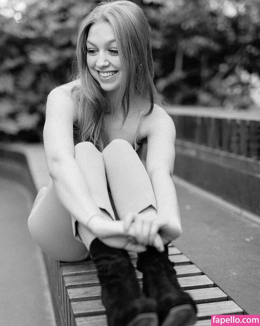 Jess Radomska Onlyfans Photo Gallery 