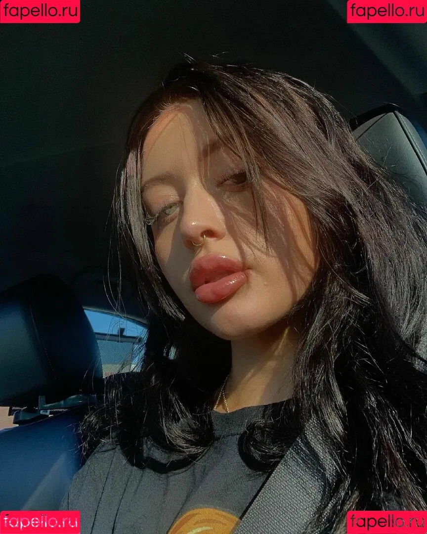 Laney Baby Onlyfans Photo Gallery 