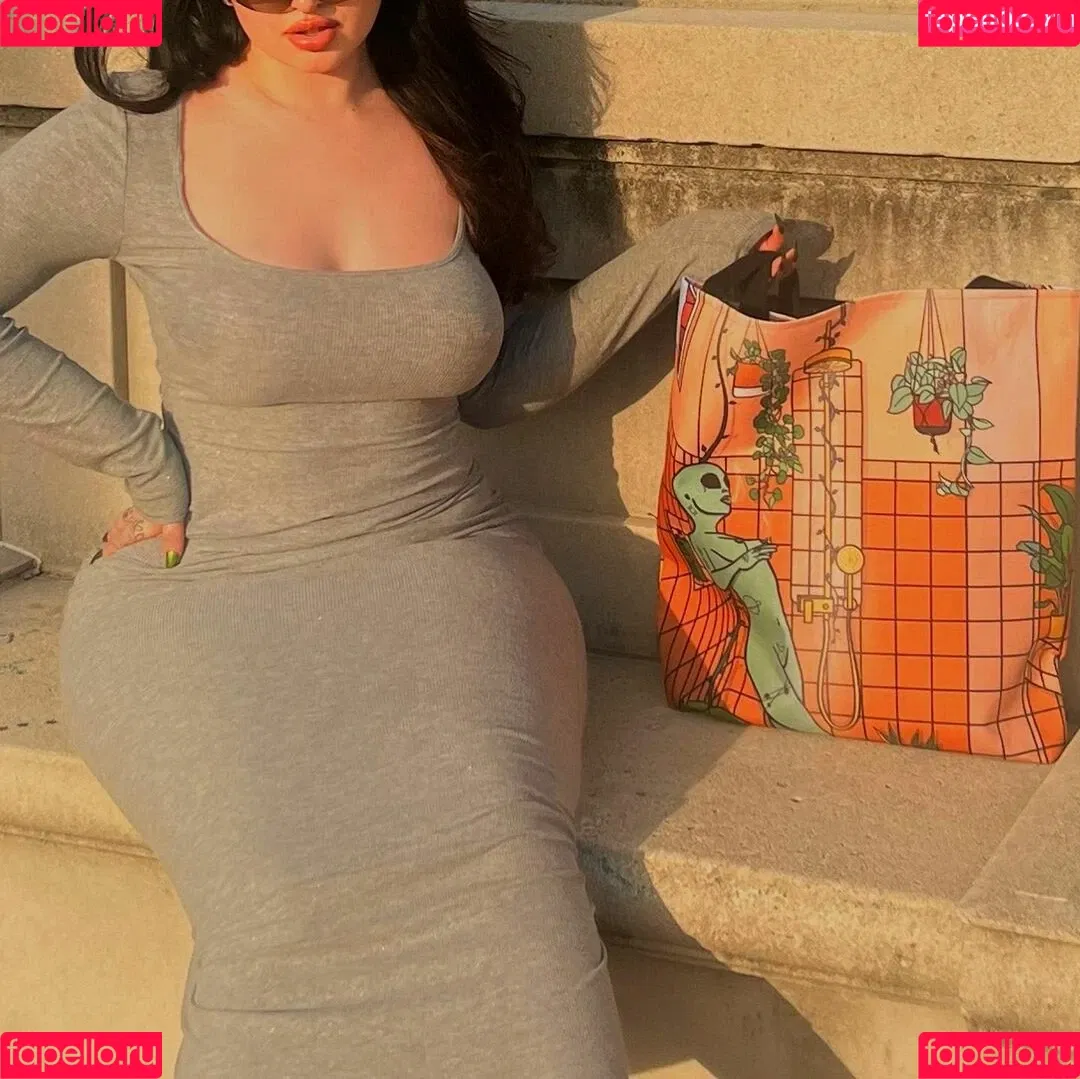 Laney Baby Onlyfans Photo Gallery 