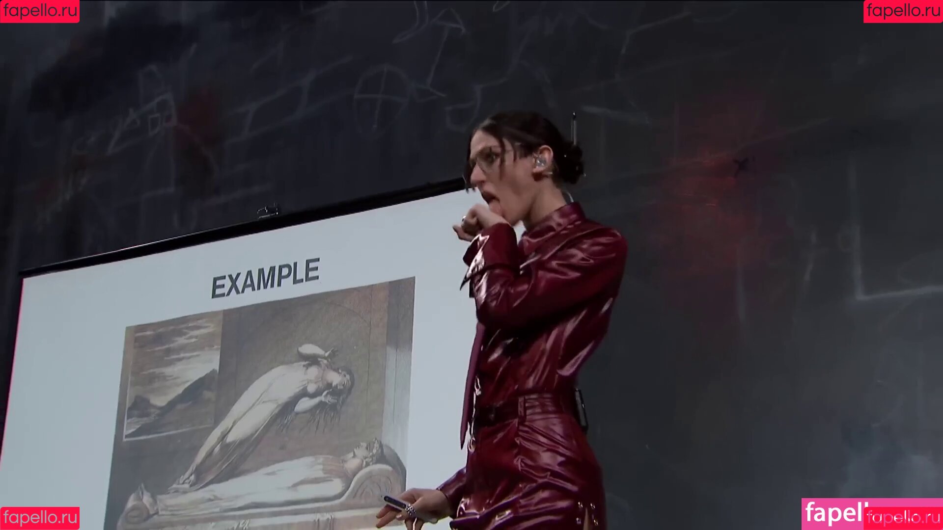 Caroline Polachek Onlyfans Photo Gallery 