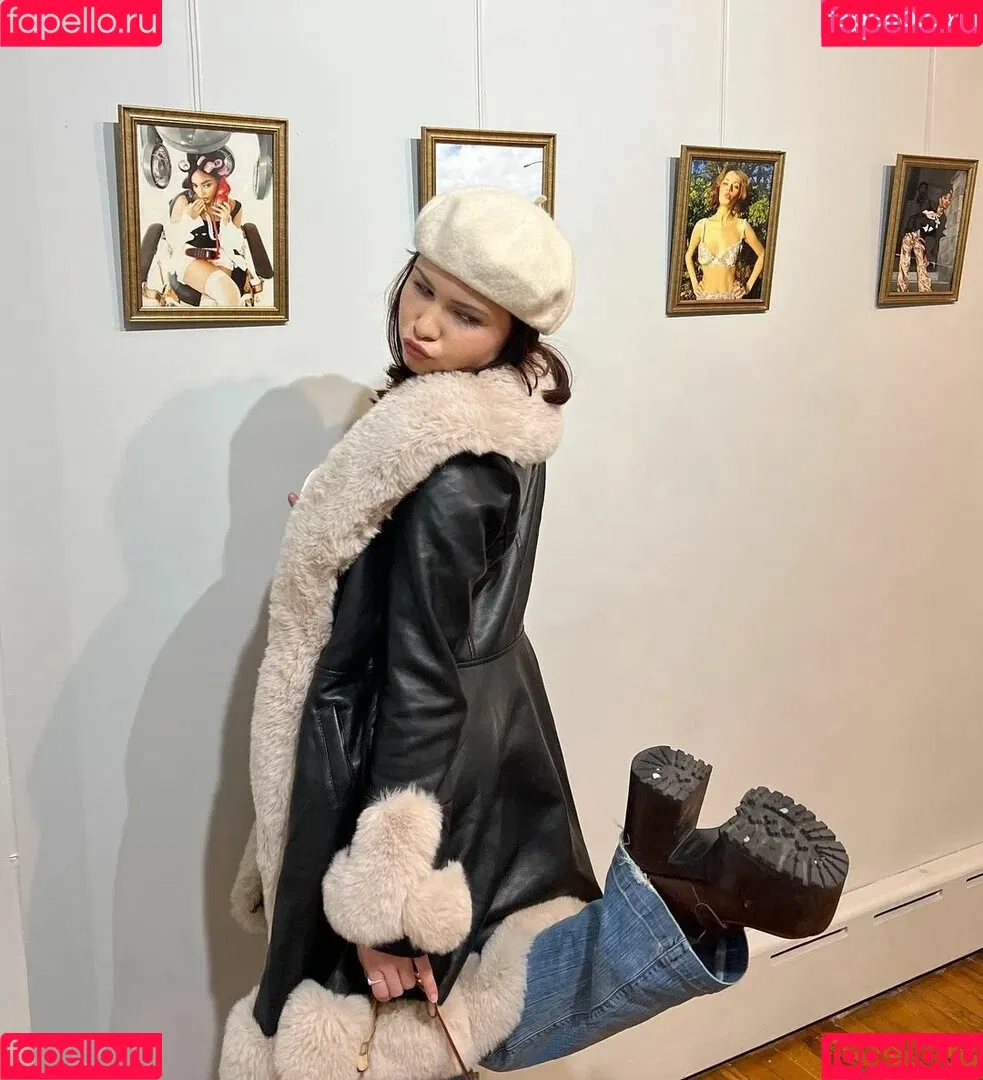 Ester Dobrik Onlyfans Photo Gallery 