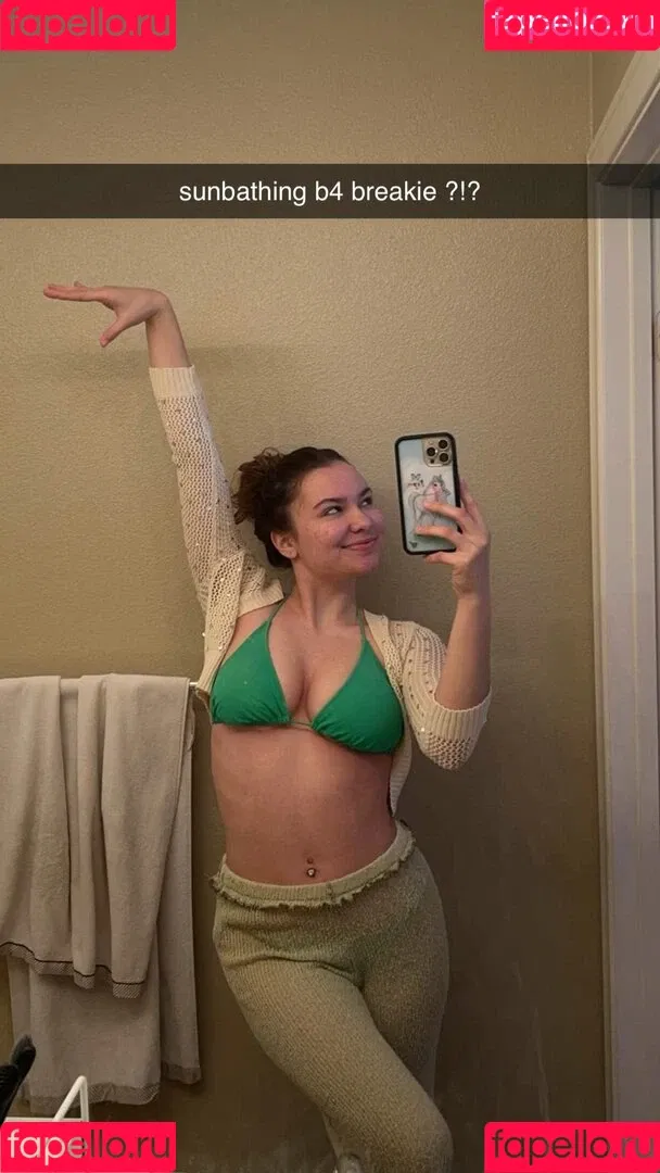 Ester Dobrik Onlyfans Photo Gallery 