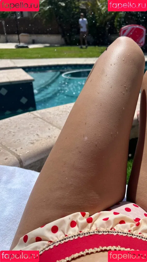 Ester Dobrik Onlyfans Photo Gallery 