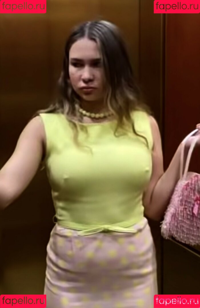 Ester Dobrik Onlyfans Photo Gallery 