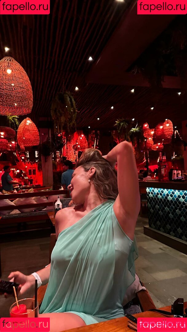 Ester Dobrik Onlyfans Photo Gallery 