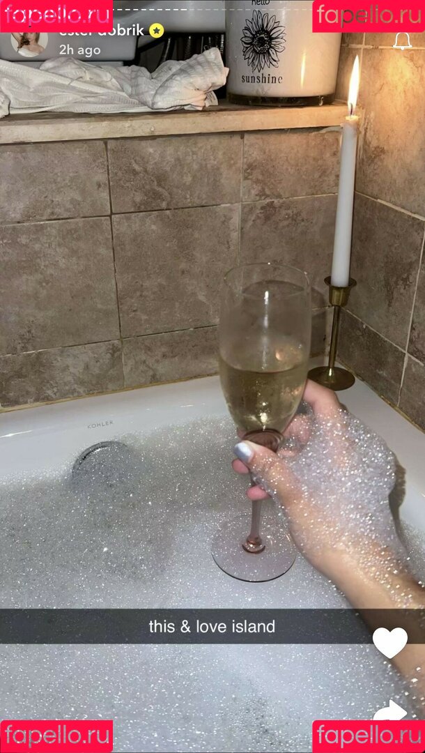 Ester Dobrik Onlyfans Photo Gallery 