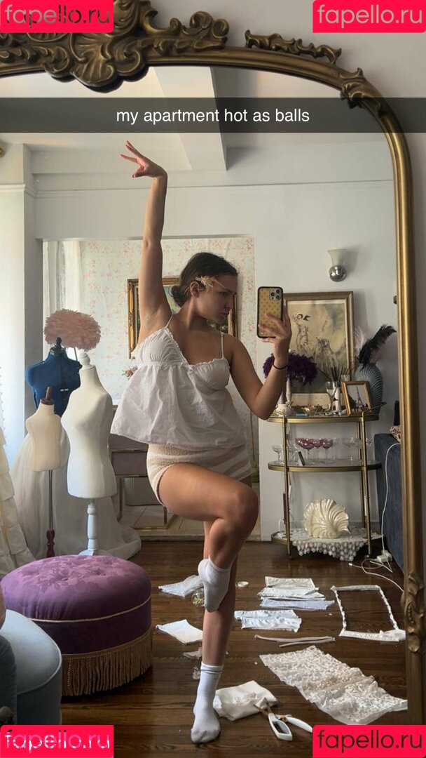 Ester Dobrik Onlyfans Photo Gallery 