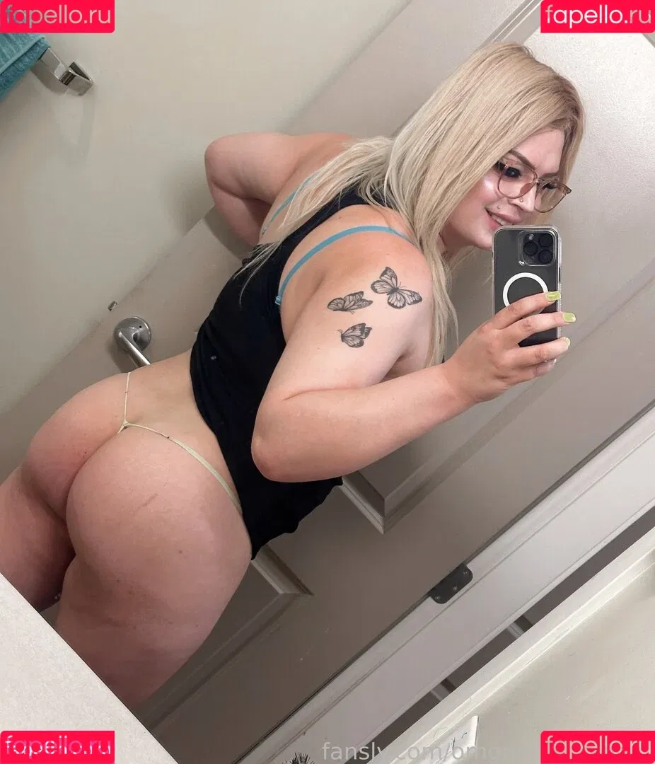 omgdannidolphin Onlyfans Photo Gallery 