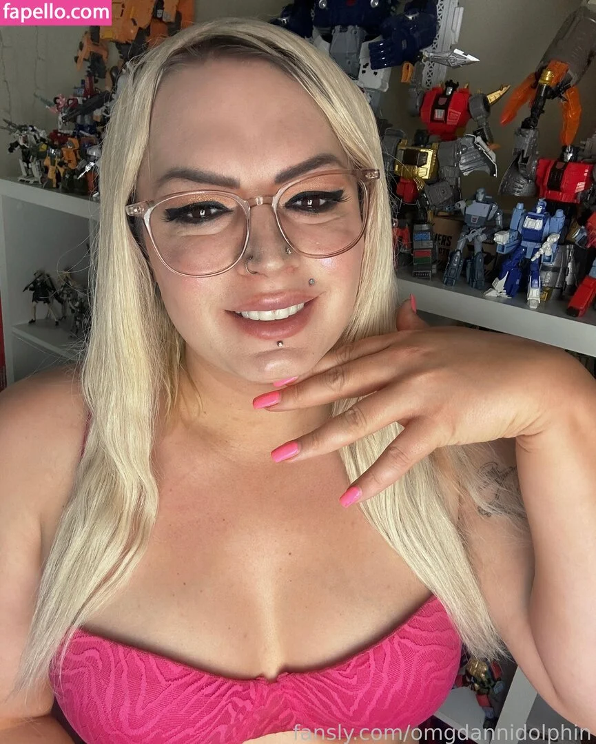 omgdannidolphin Onlyfans Photo Gallery 