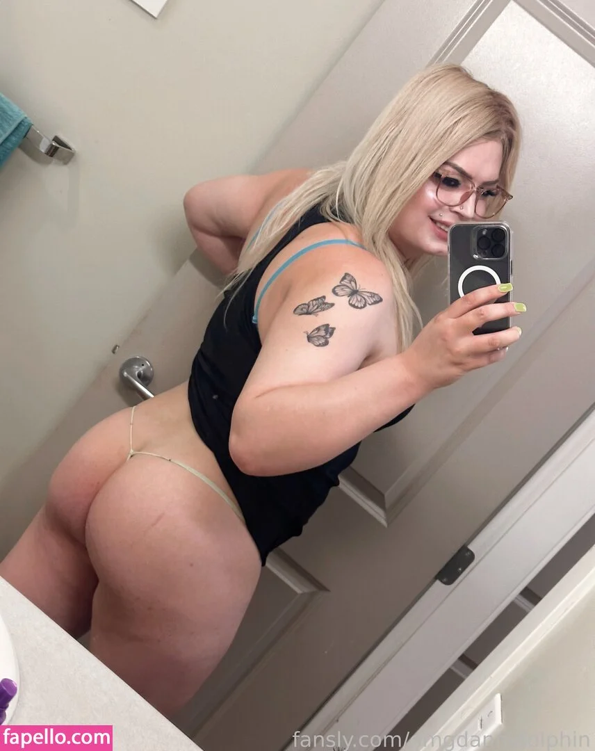 omgdannidolphin Onlyfans Photo Gallery 