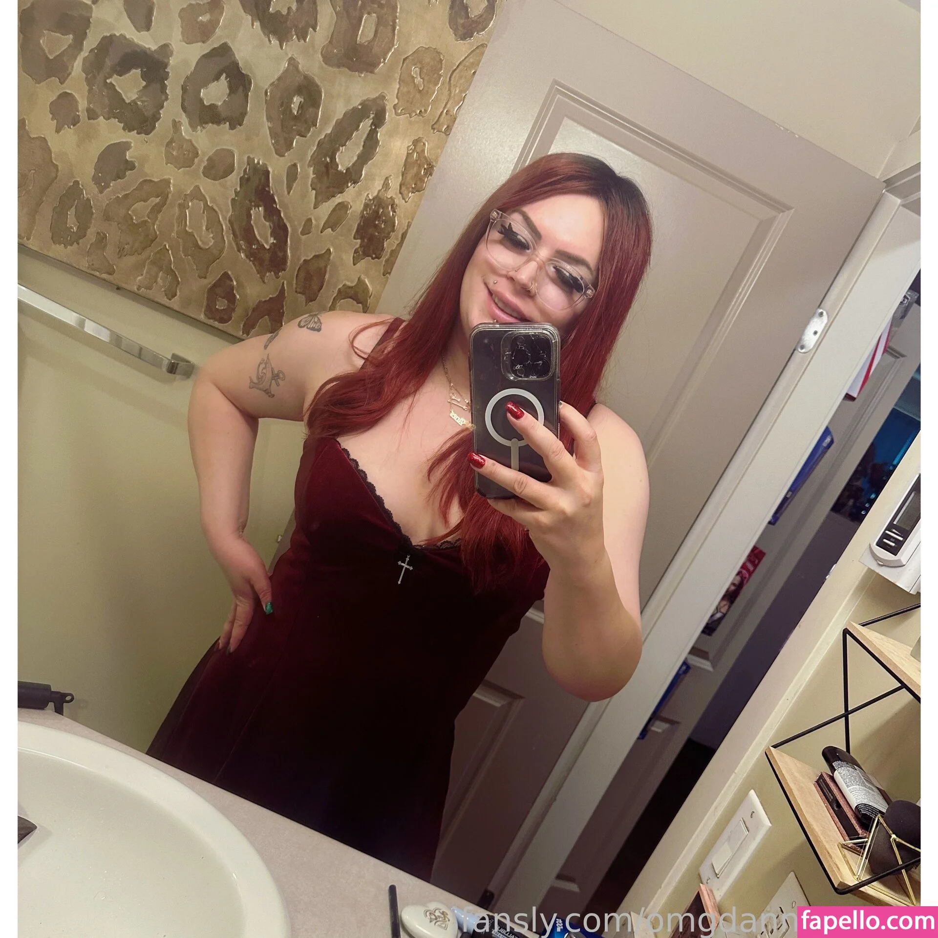 omgdannidolphin Onlyfans Photo Gallery 