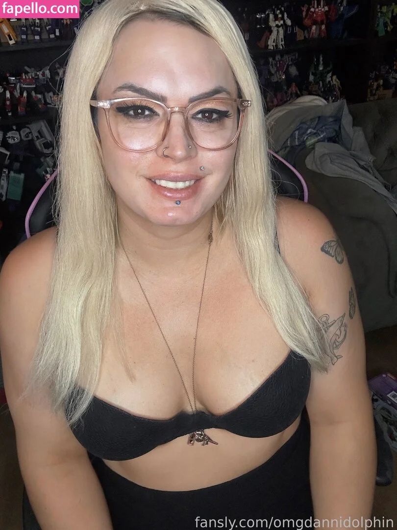 omgdannidolphin Onlyfans Photo Gallery 