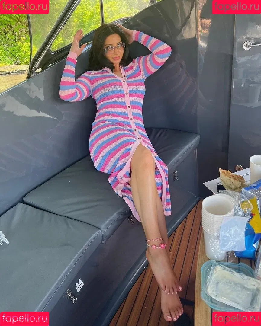Pati Valpati Onlyfans Photo Gallery 