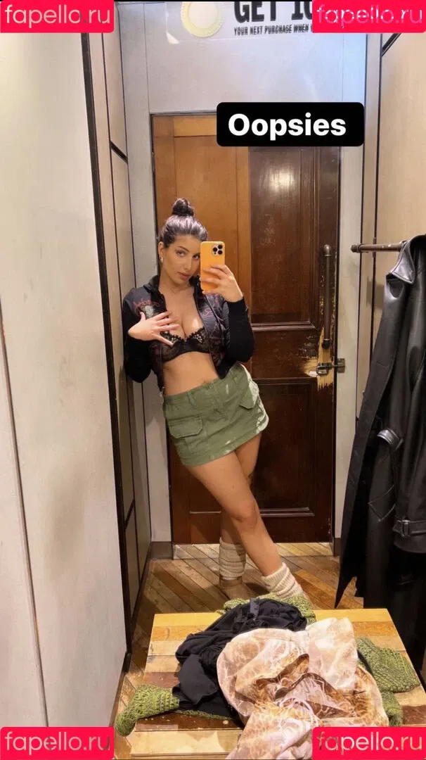 Pati Valpati Onlyfans Photo Gallery 