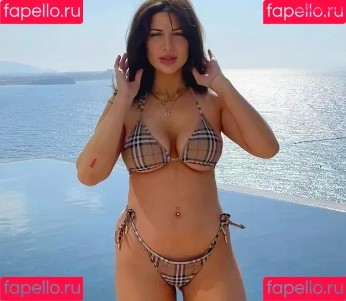 Pati Valpati Onlyfans Photo Gallery 