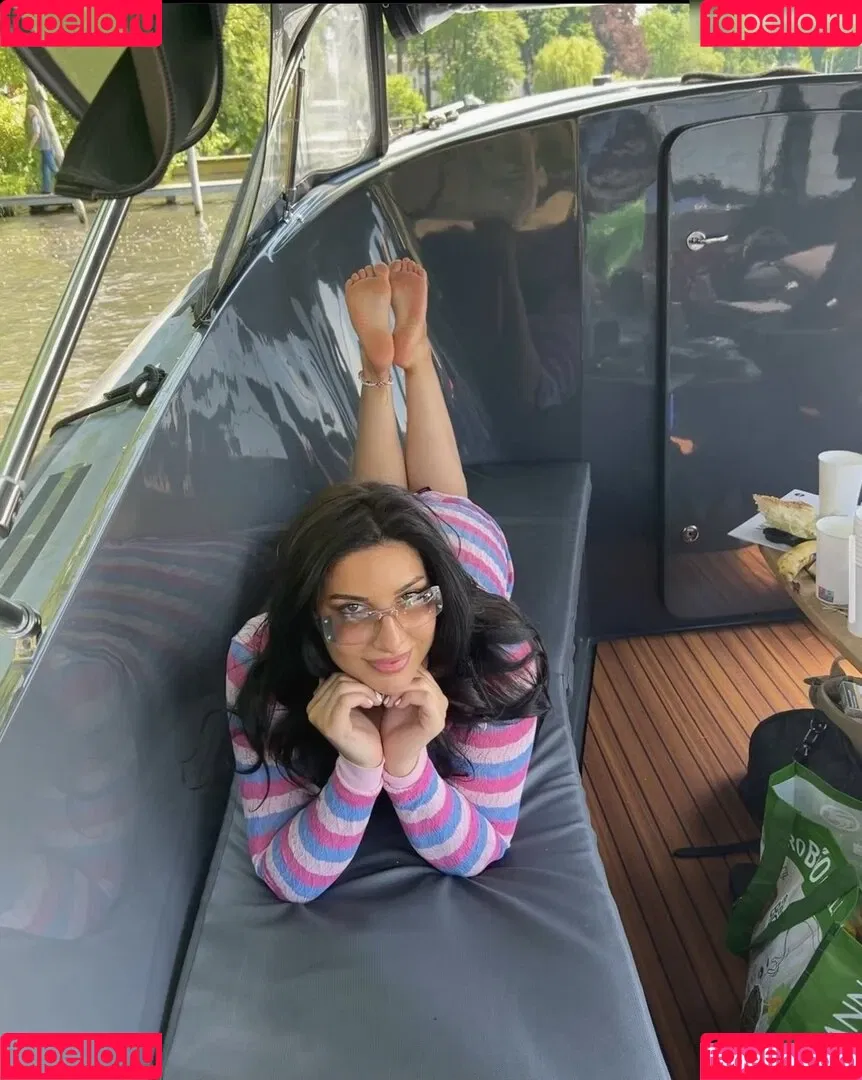 Pati Valpati Onlyfans Photo Gallery 