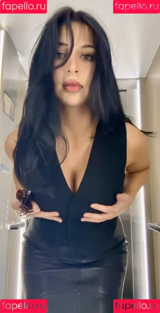 Pati Valpati Onlyfans Photo Gallery 