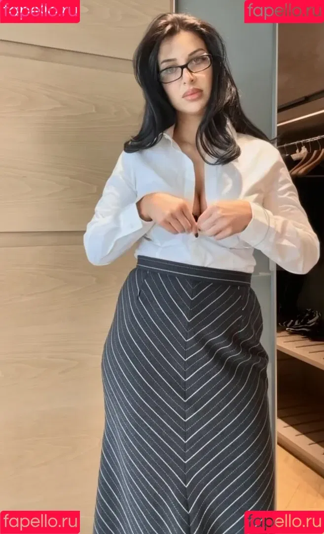 Pati Valpati Onlyfans Photo Gallery 