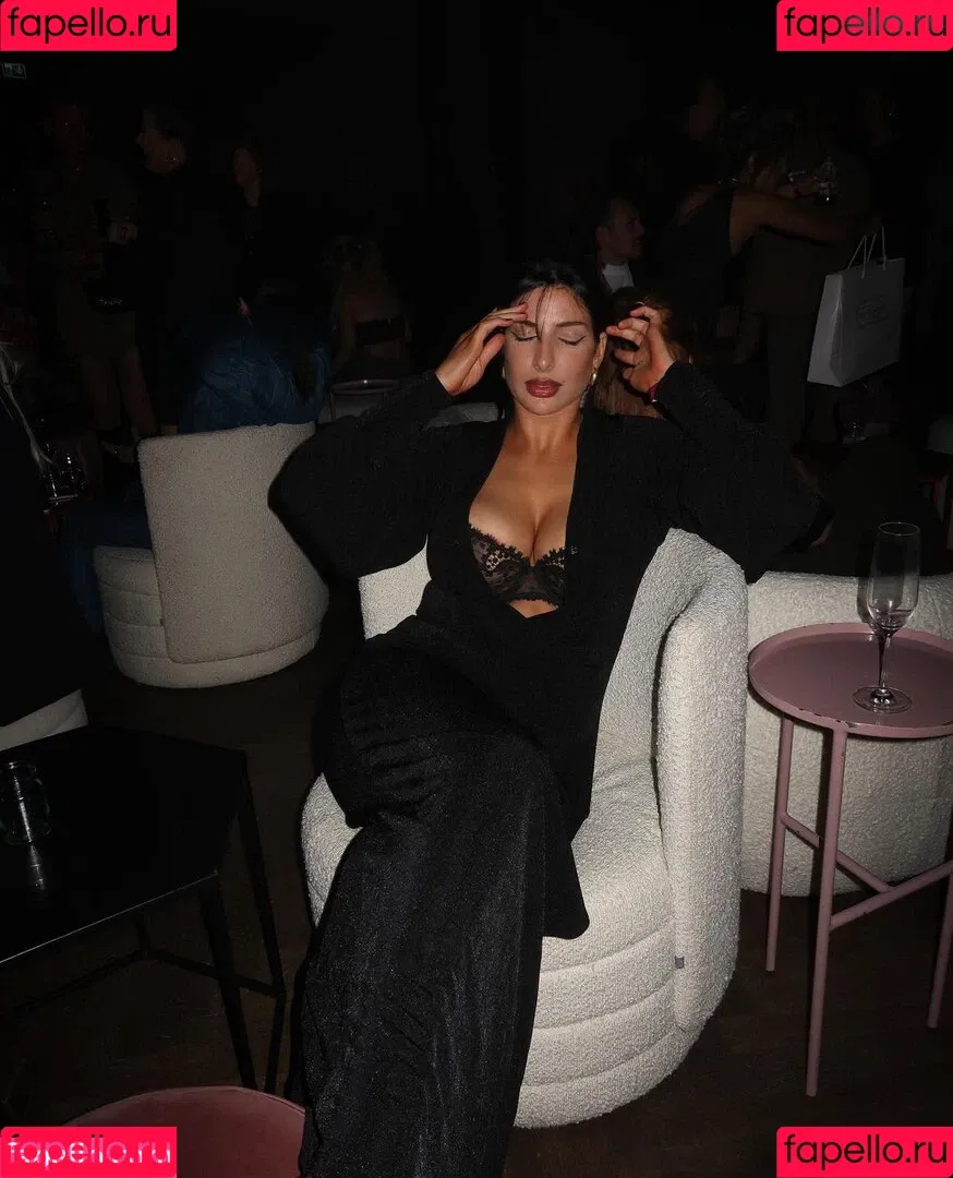 Pati Valpati Onlyfans Photo Gallery 