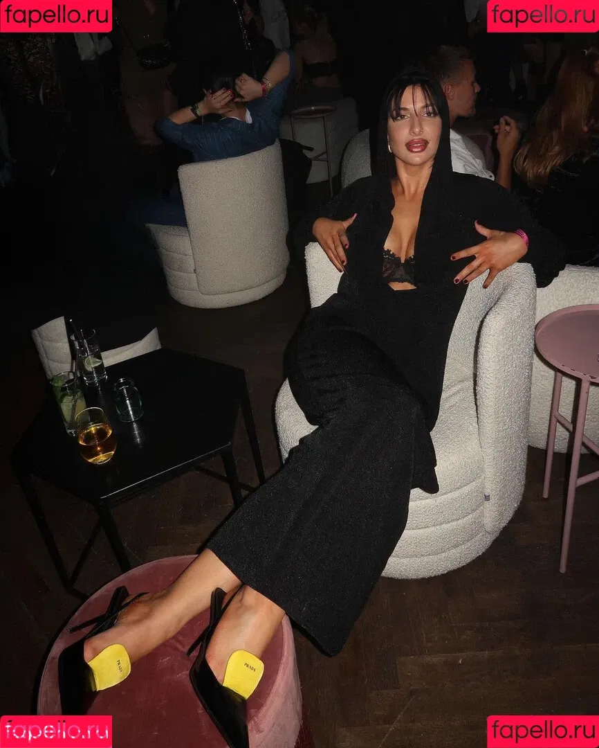 Pati Valpati Onlyfans Photo Gallery 