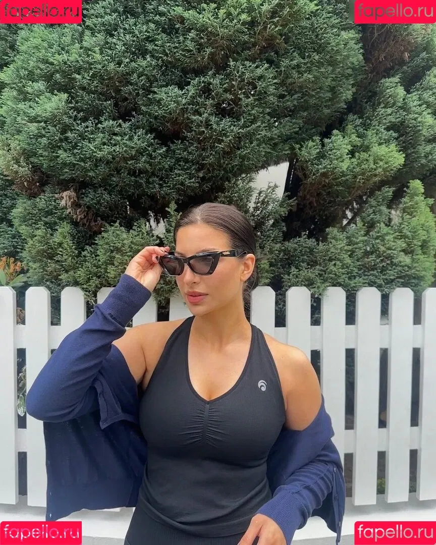Pati Valpati Onlyfans Photo Gallery 