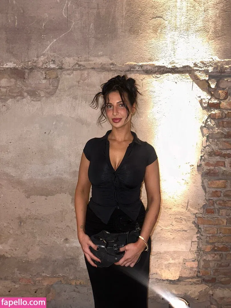 Pati Valpati Onlyfans Photo Gallery 