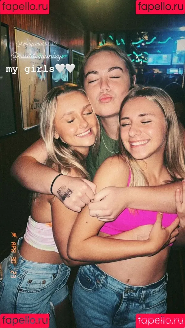 Alysse Wallaker Onlyfans Photo Gallery 
