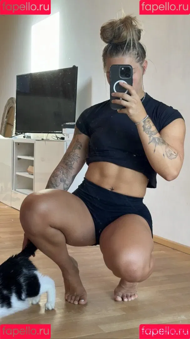 Mx Ronja Onlyfans Photo Gallery 