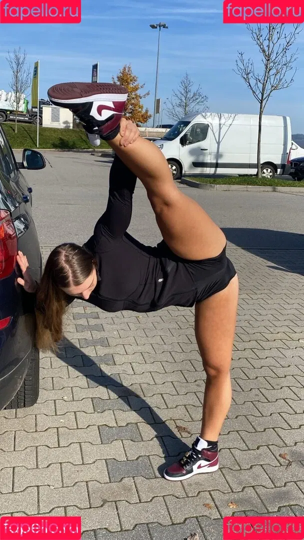 Mx Ronja Onlyfans Photo Gallery 