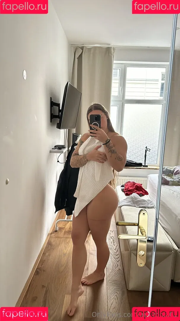 Mx Ronja Onlyfans Photo Gallery 