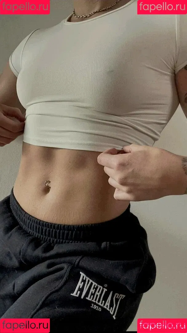 Mx Ronja Onlyfans Photo Gallery 
