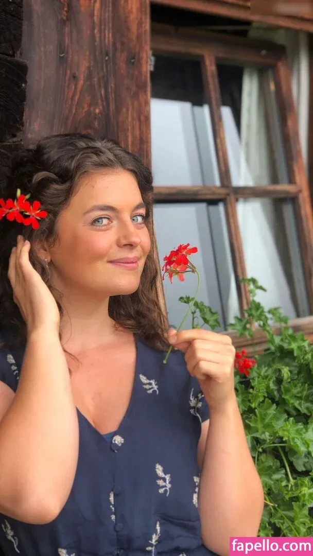 Mx Ronja Onlyfans Photo Gallery 