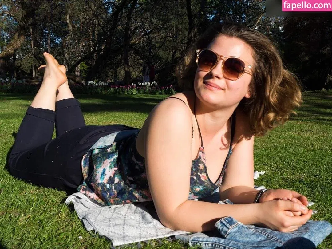 Mx Ronja Onlyfans Photo Gallery 