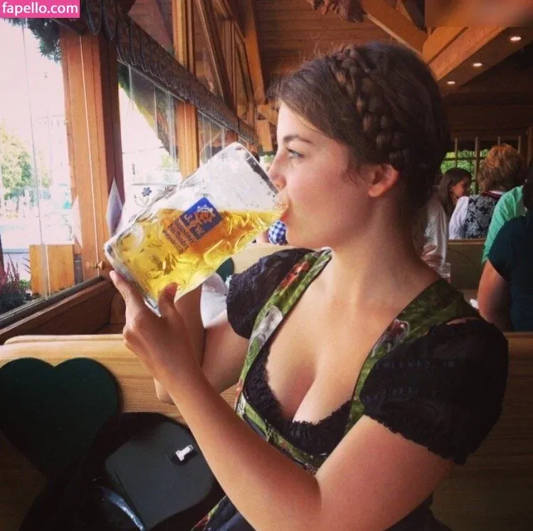 Mx Ronja Onlyfans Photo Gallery 