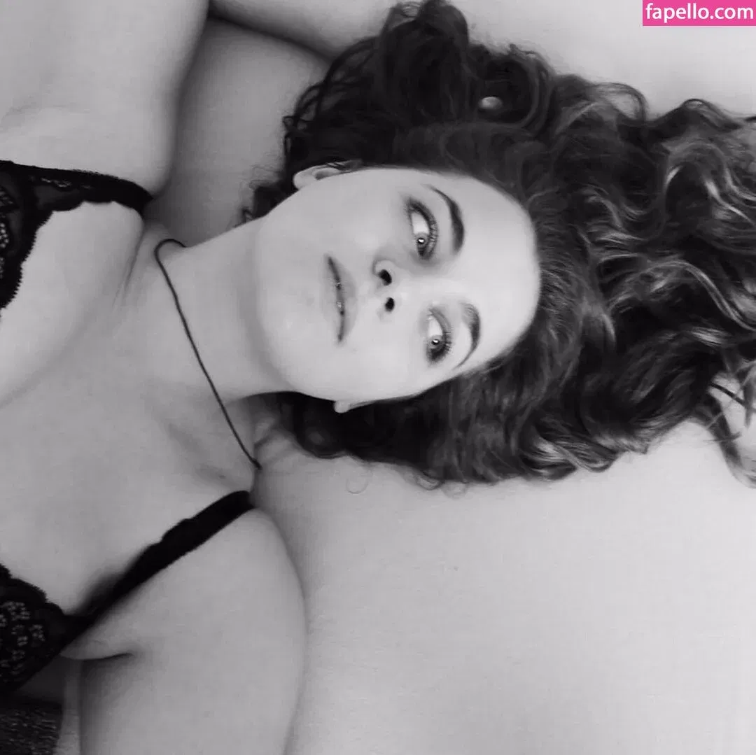 Mx Ronja Onlyfans Photo Gallery 