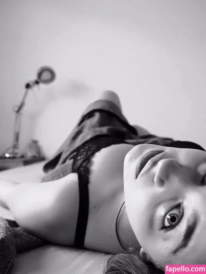 Mx Ronja Onlyfans Photo Gallery 