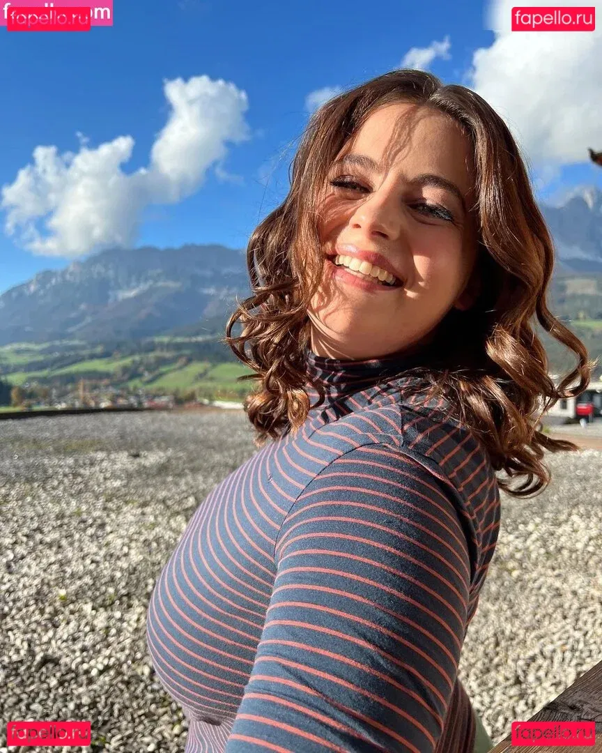 Mx Ronja Onlyfans Photo Gallery 