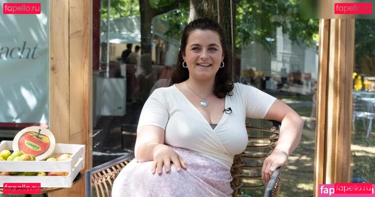 Mx Ronja Onlyfans Photo Gallery 