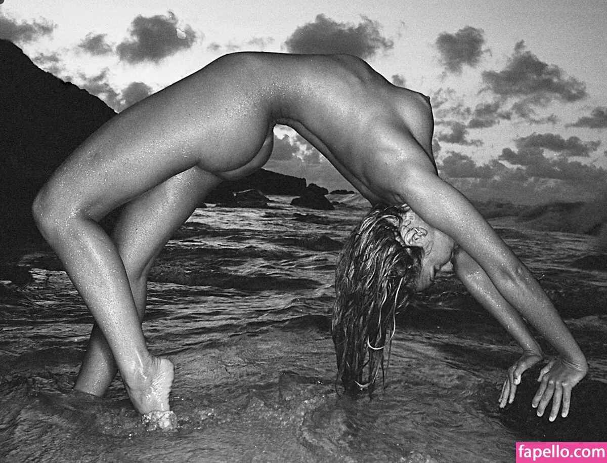 Luize Altenhofen Onlyfans Photo Gallery 