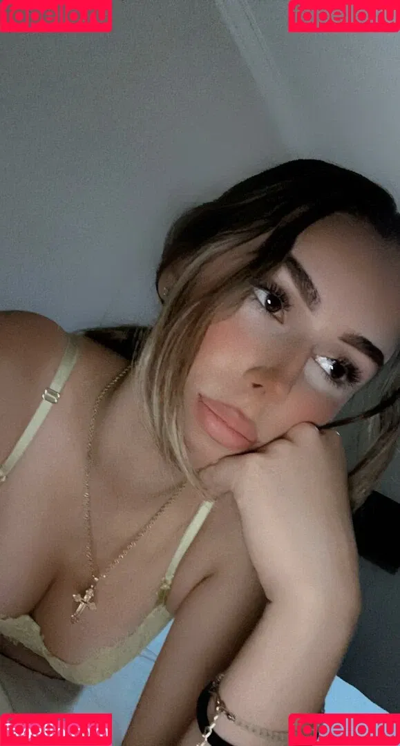 Daniela.lzj Onlyfans Photo Gallery 