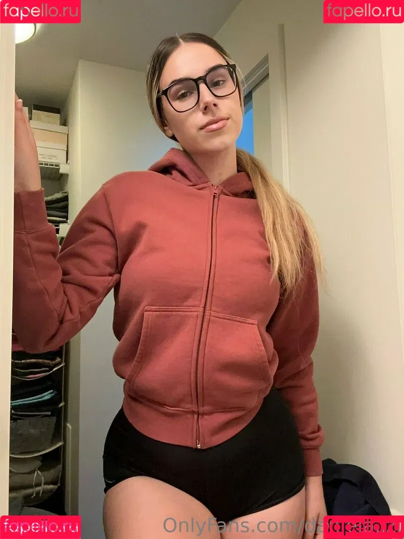 Daniela.lzj Onlyfans Photo Gallery 