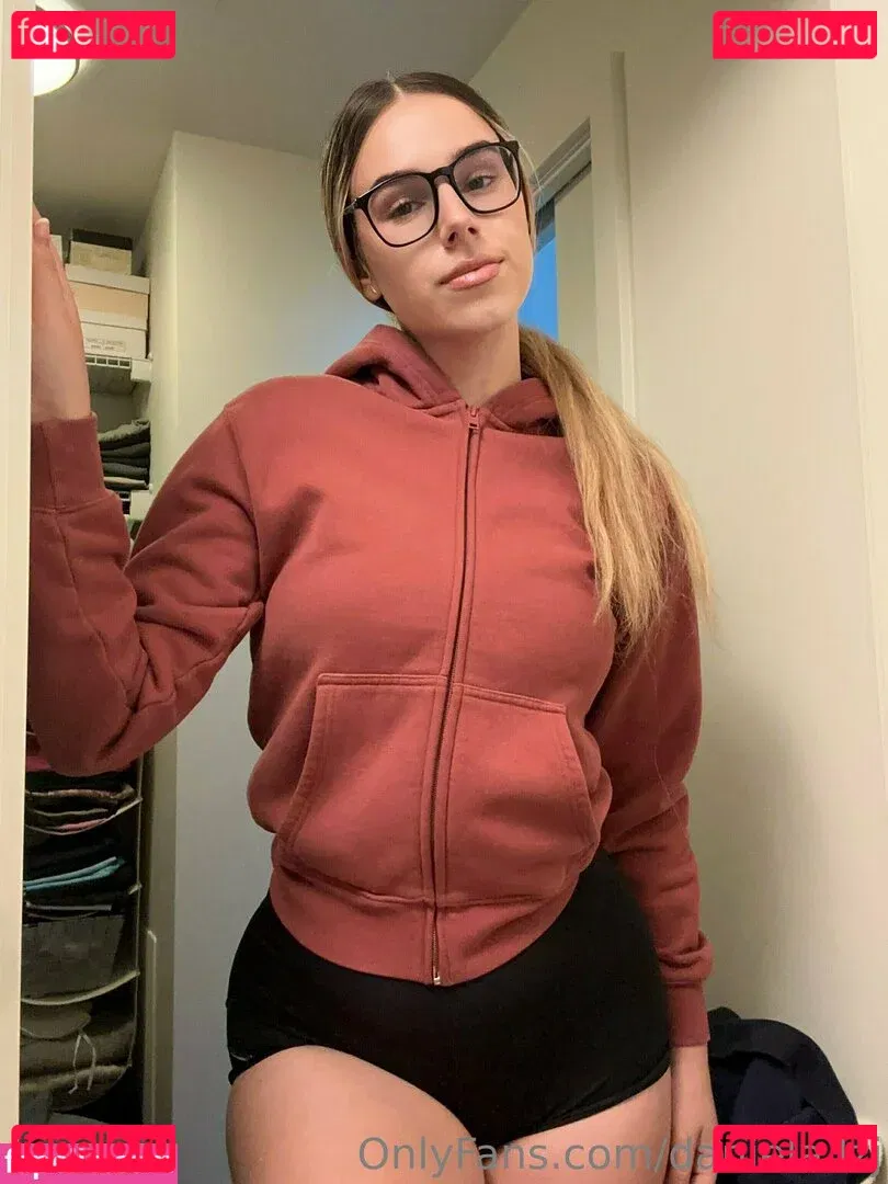 Daniela.lzj Onlyfans Photo Gallery 