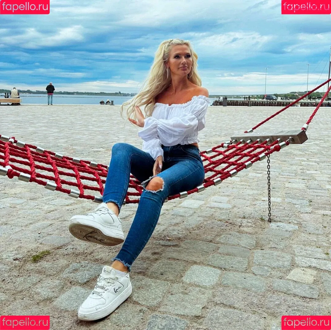 Manja Ihrke Onlyfans Photo Gallery 