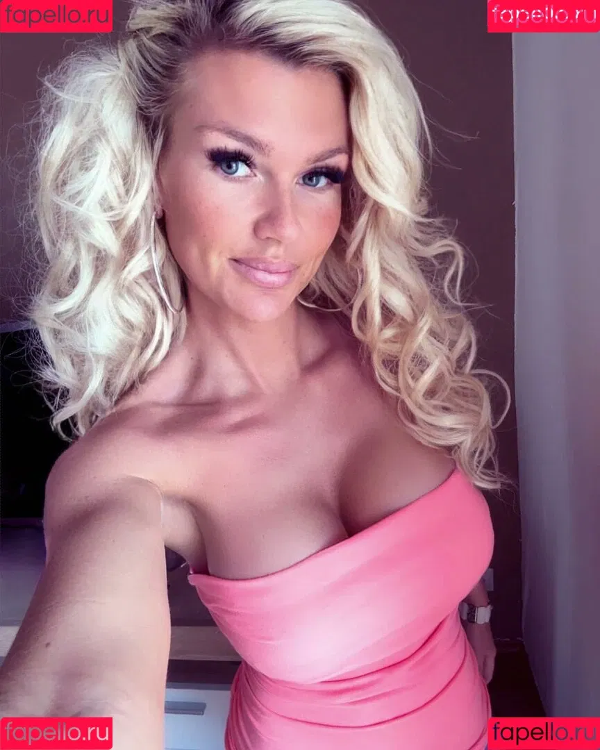 Manja Ihrke Onlyfans Photo Gallery 