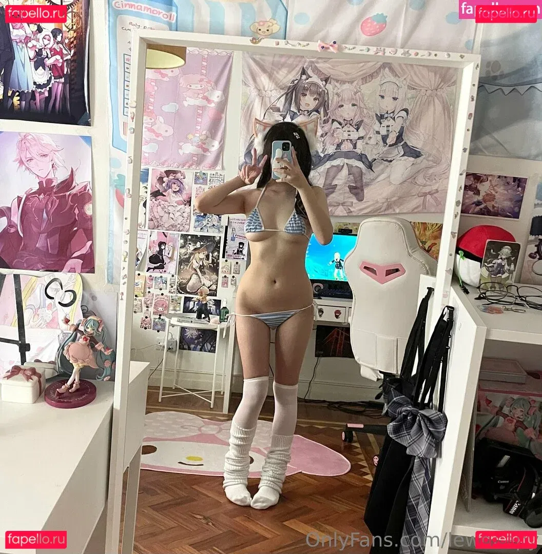 lewdcapy Onlyfans Photo Gallery 