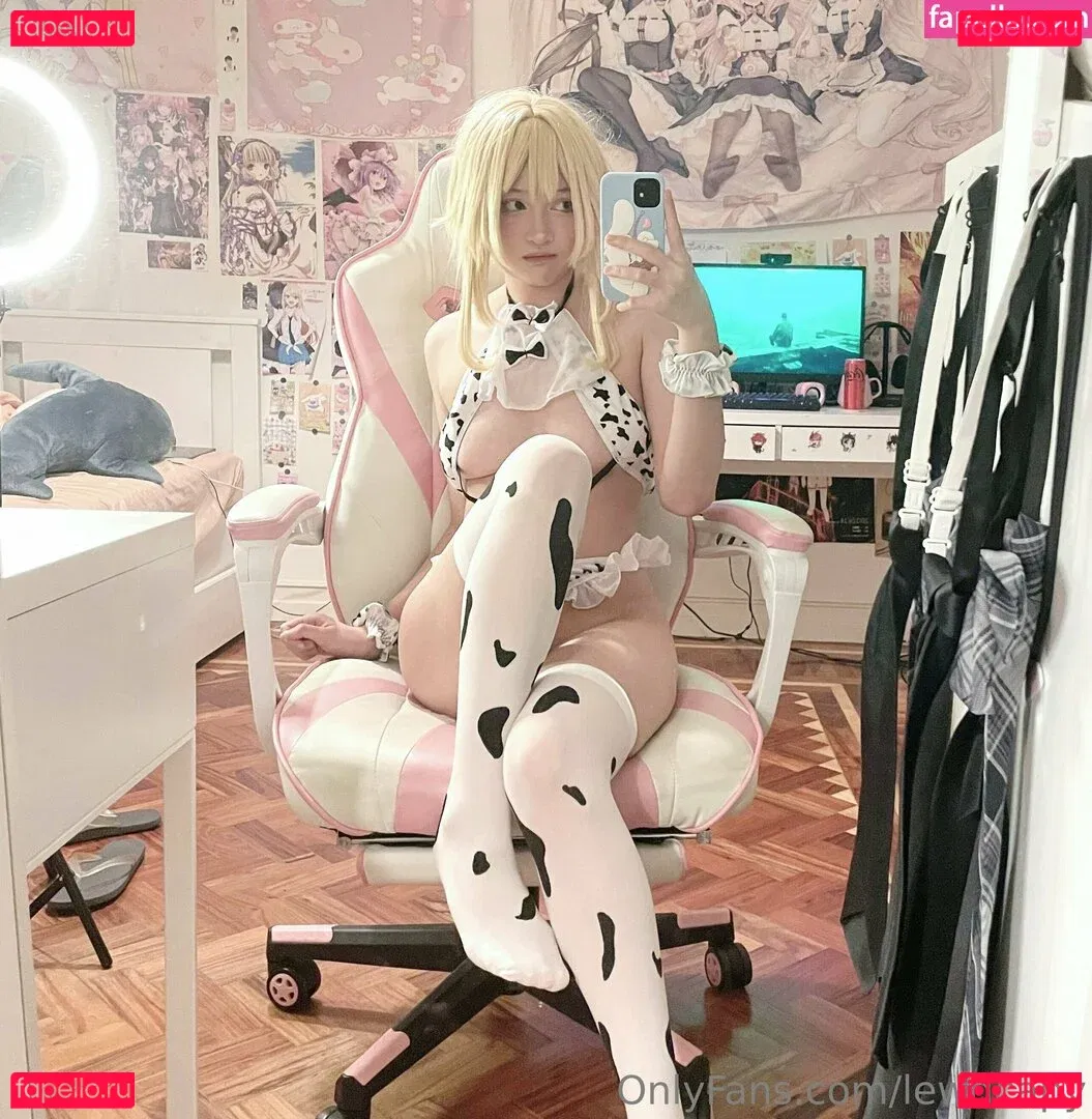 lewdcapy Onlyfans Photo Gallery 