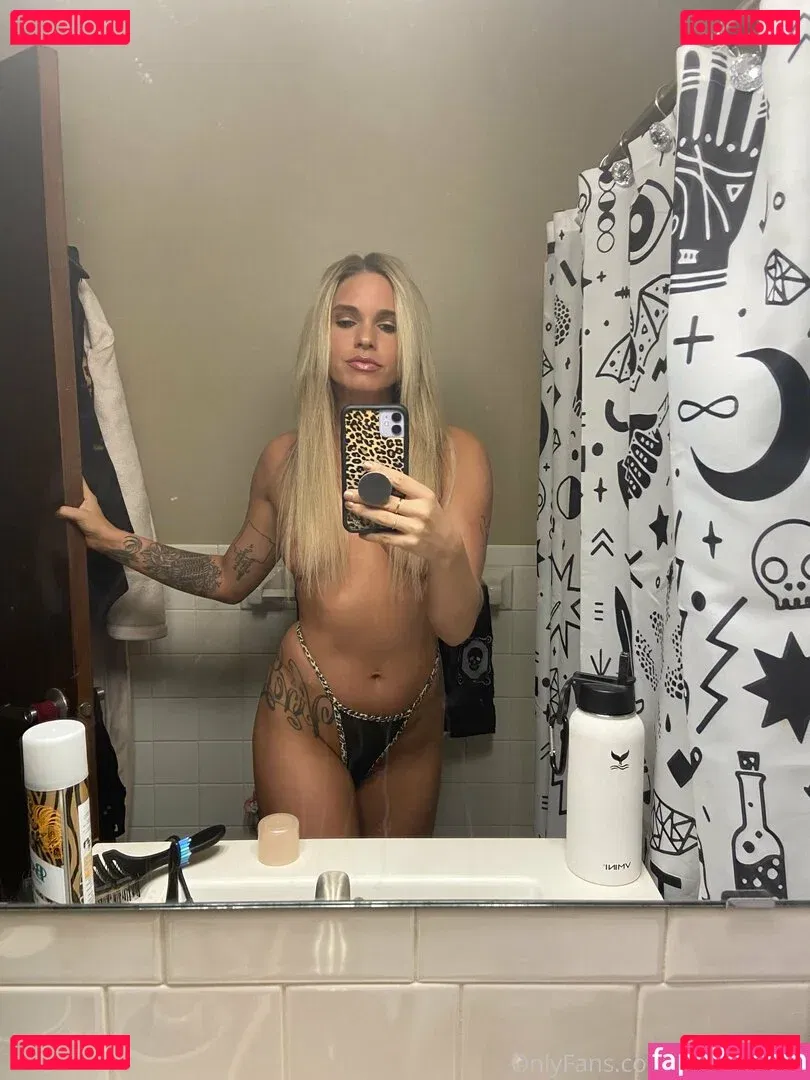 Jordan Holm Onlyfans Photo Gallery 