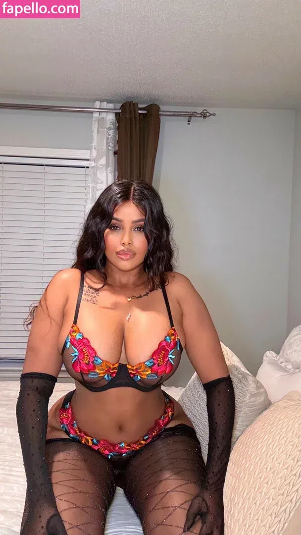 theboxgirl Onlyfans Photo Gallery 