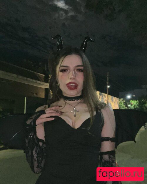 Sol Vegas Nude Onlyfans Photo 4